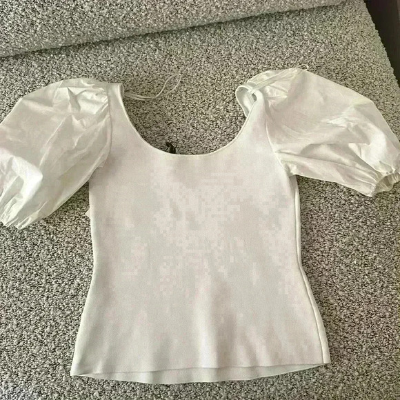 Theory - Puff Sleeve Top in Stretch Knit - Picture 5 of 9